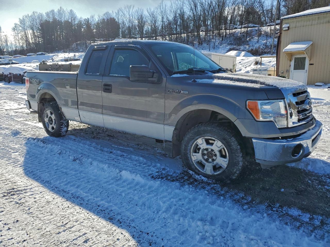 2011 FORD F150 SUPER CAB photo 4