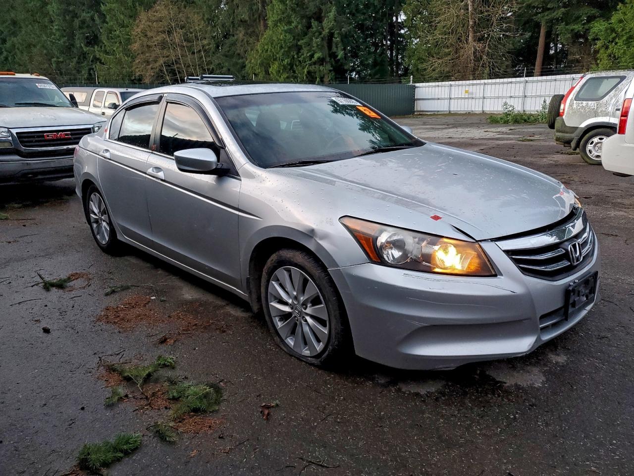 2012 HONDA ACCORD EXL photo 4