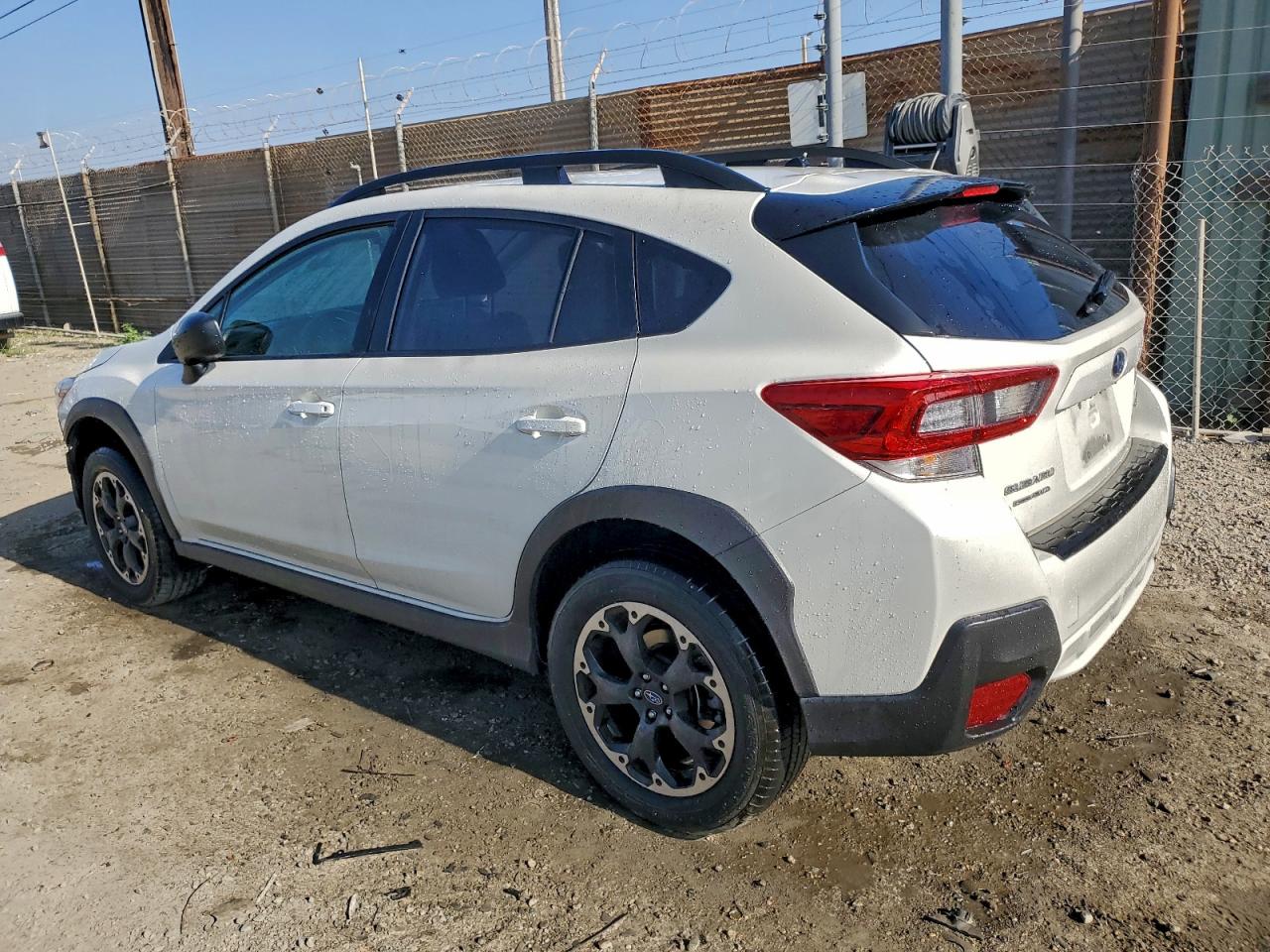 2023 SUBARU CROSSTREK photo 2
