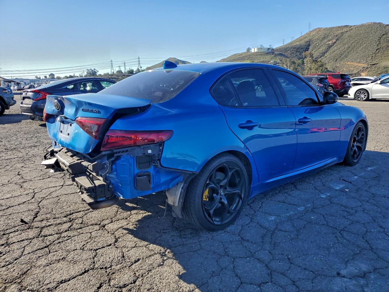 2019 ALFA ROMEO GIULIA photo 3
