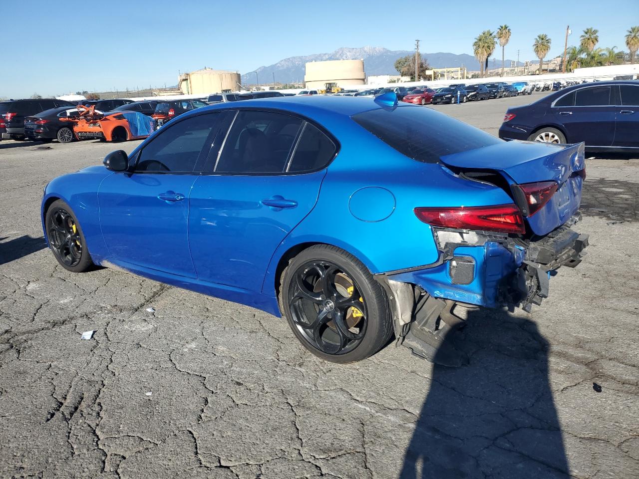 2019 ALFA ROMEO GIULIA photo 2