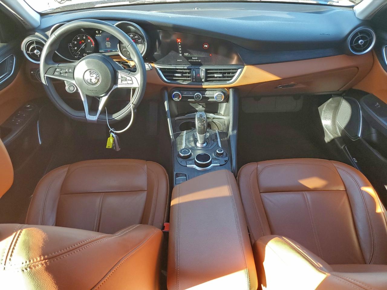 2019 ALFA ROMEO GIULIA photo 8