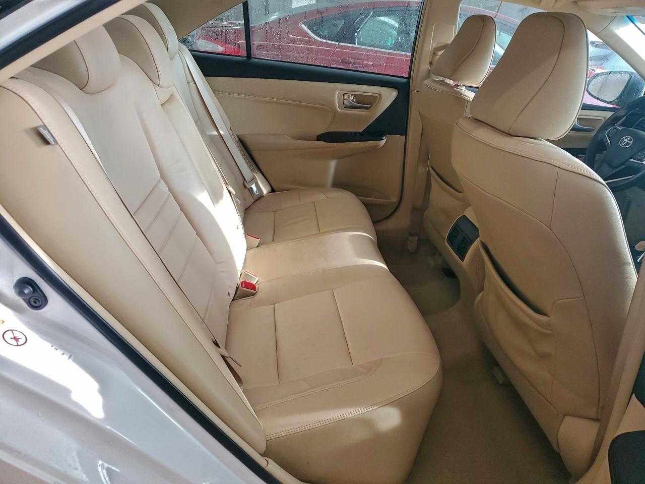 2017 TOYOTA CAMRY HYBRID photo 10