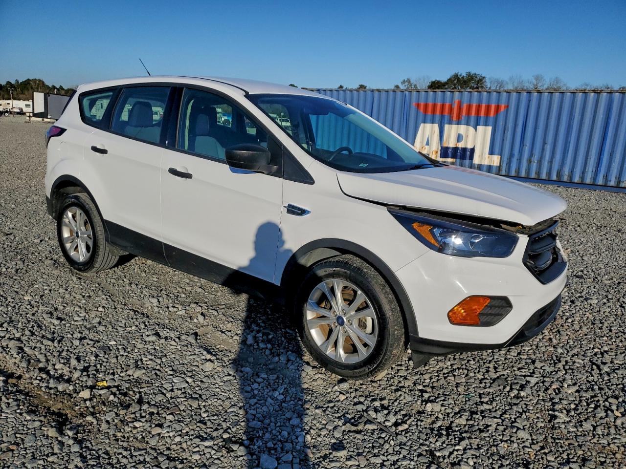 2018 FORD ESCAPE S photo 4
