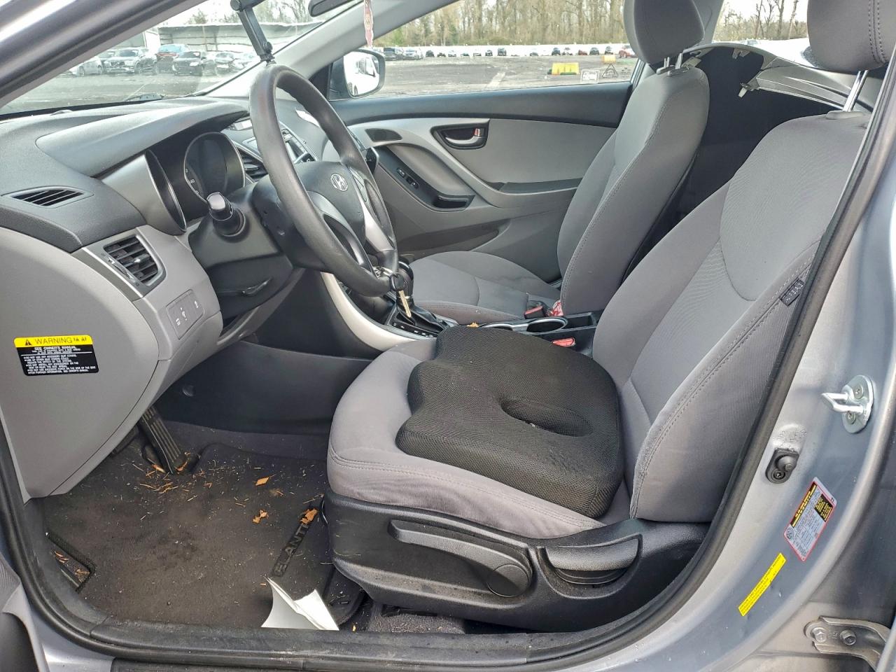 2015 HYUNDAI ELANTRA SE photo 7