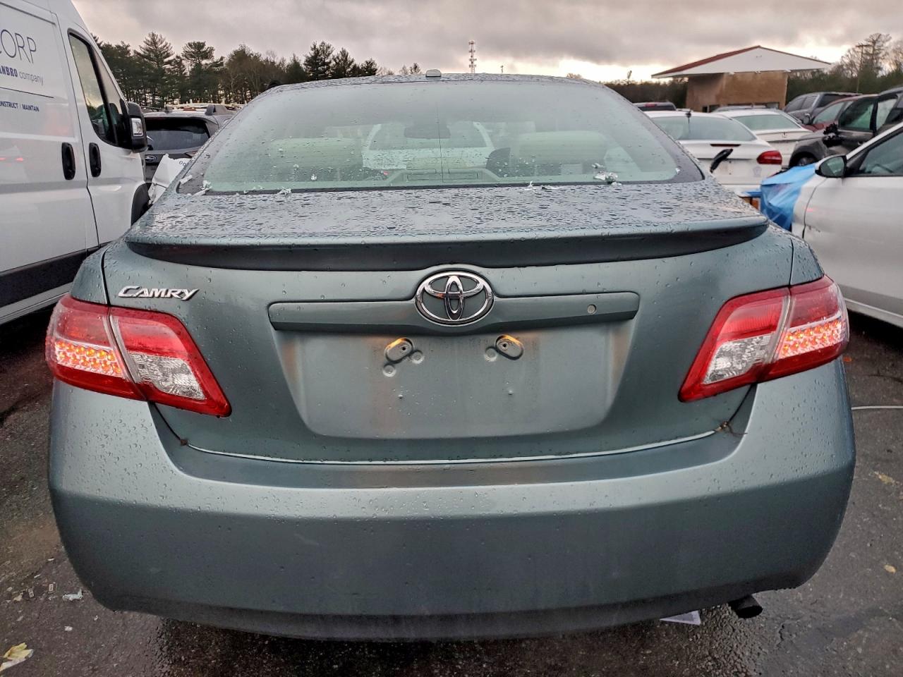 2011 TOYOTA CAMRY BASE photo 6