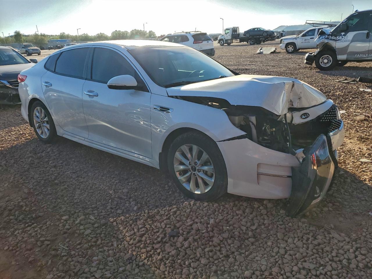 2018 KIA OPTIMA LX photo 4
