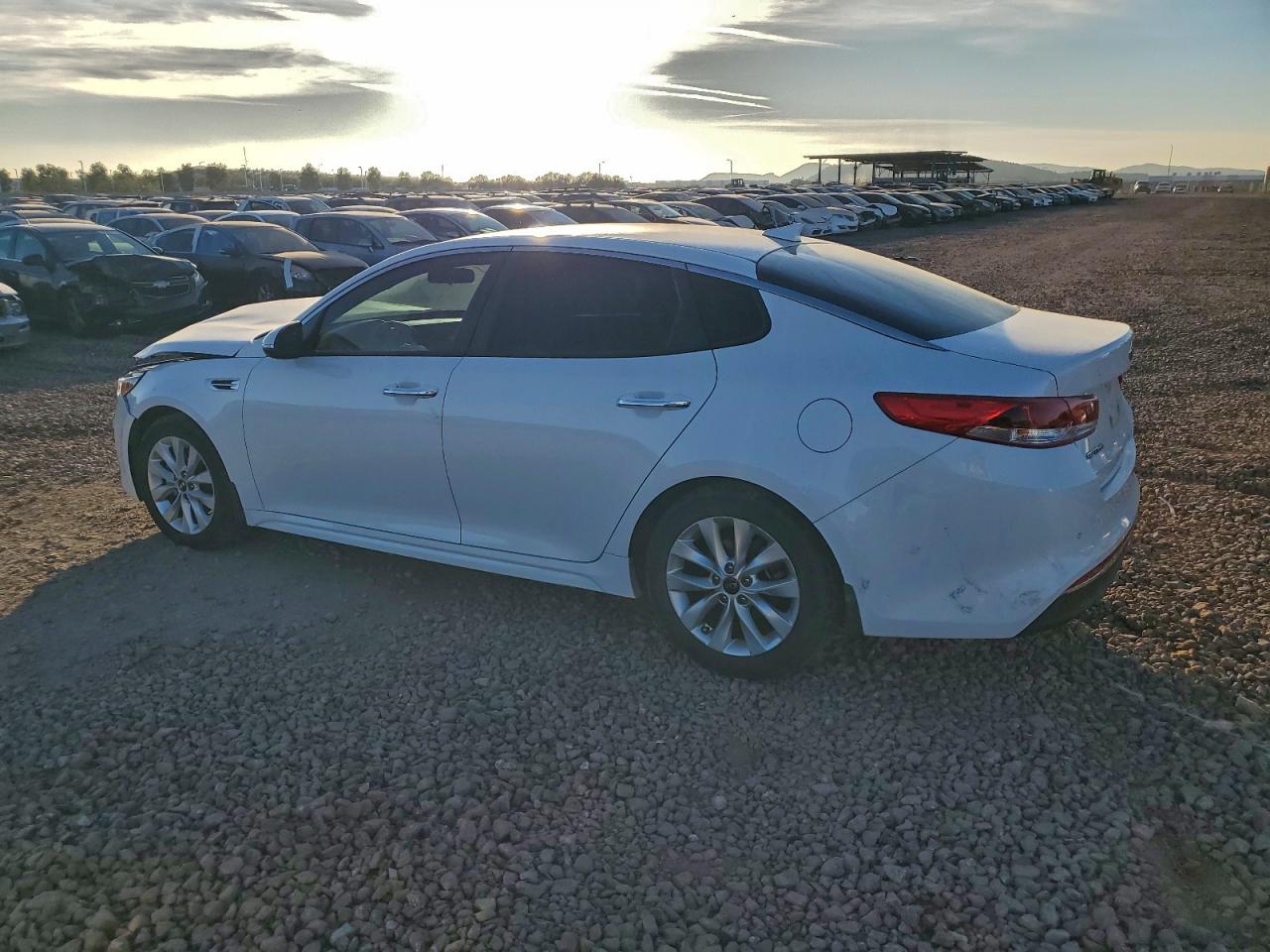 2018 KIA OPTIMA LX photo 2