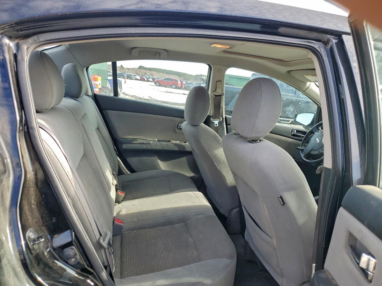 2012 NISSAN SENTRA 2.0 photo 10