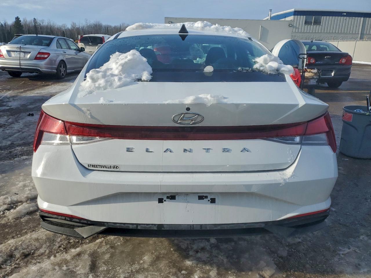 2022 HYUNDAI ELANTRA SEL photo 6
