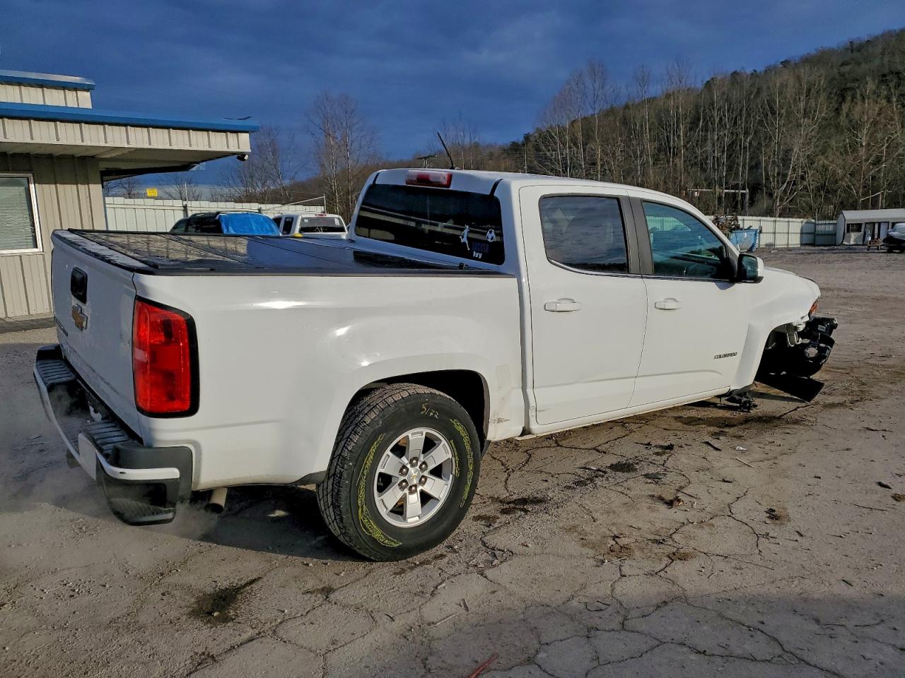 2018 CHEVROLET COLORADO photo 3