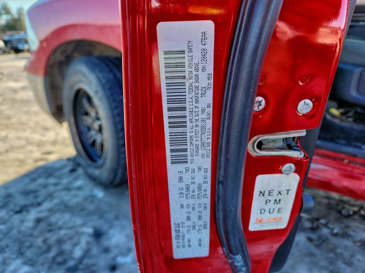 2019 RAM 1500 CLASSIC SLT photo 12