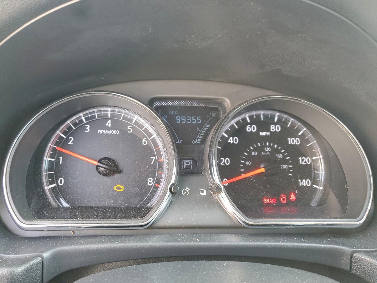 2018 NISSAN VERSA S photo 17
