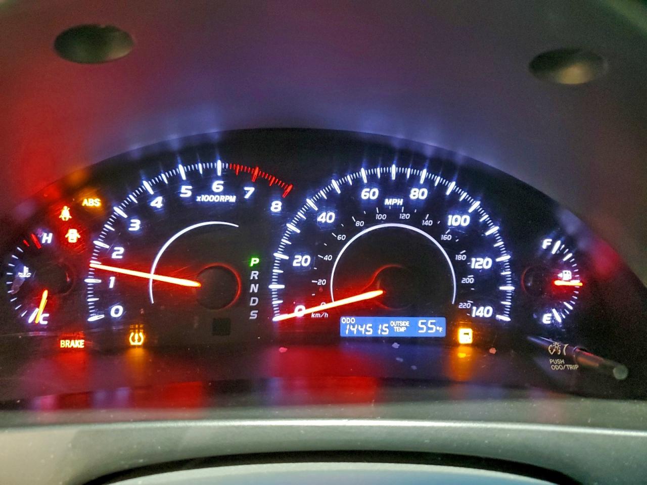 2010 TOYOTA CAMRY BASE photo 9