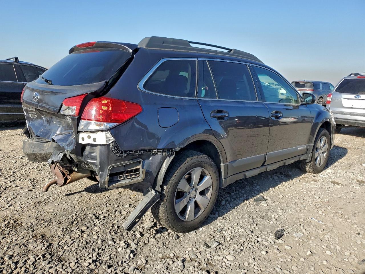 2012 SUBARU OUTBACK 2.5I PREMIUM photo 3