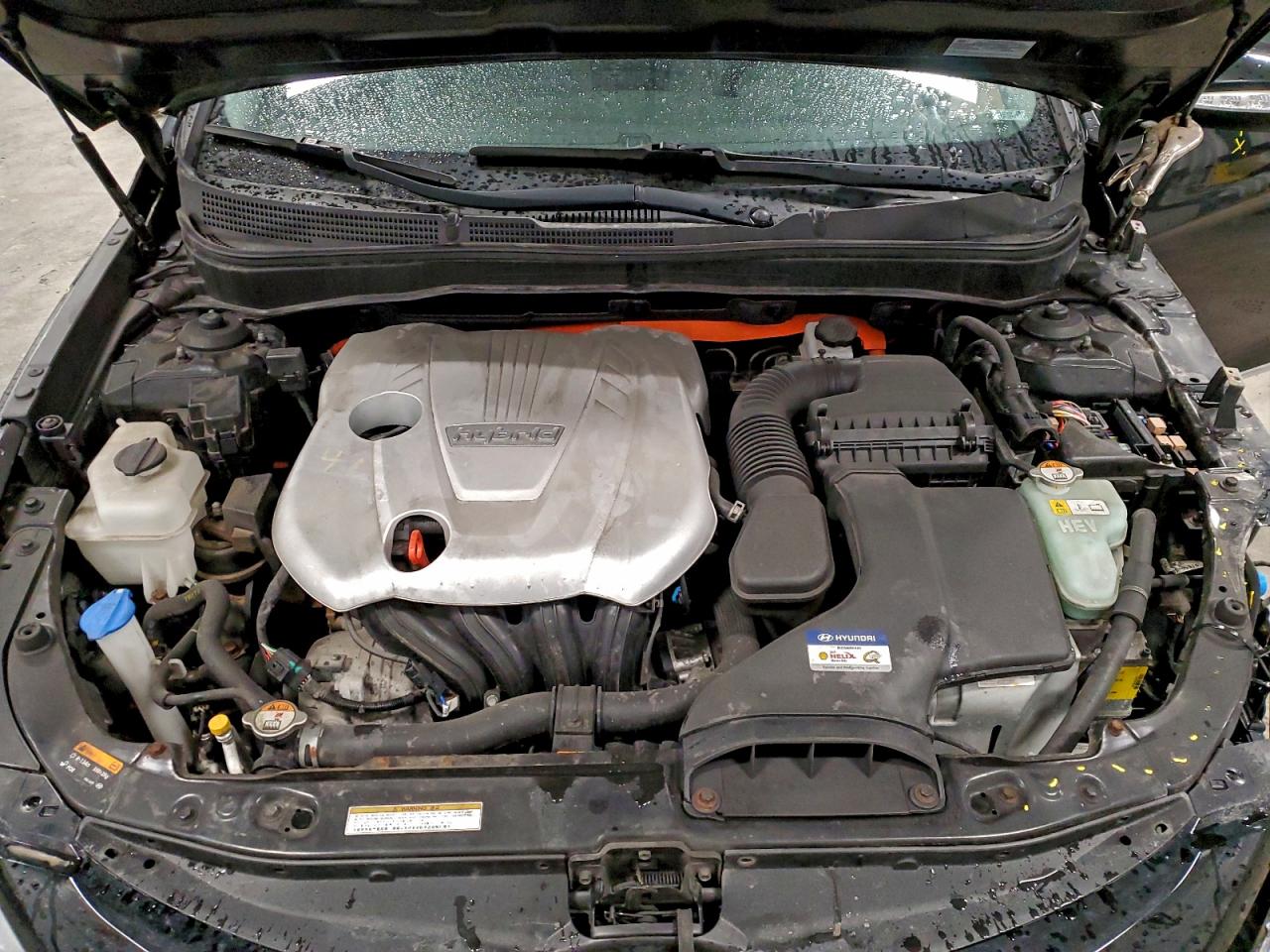2015 HYUNDAI SONATA HYBRID photo 11