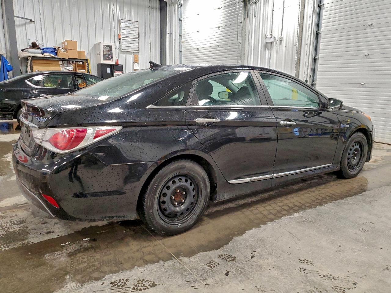 2015 HYUNDAI SONATA HYBRID photo 3