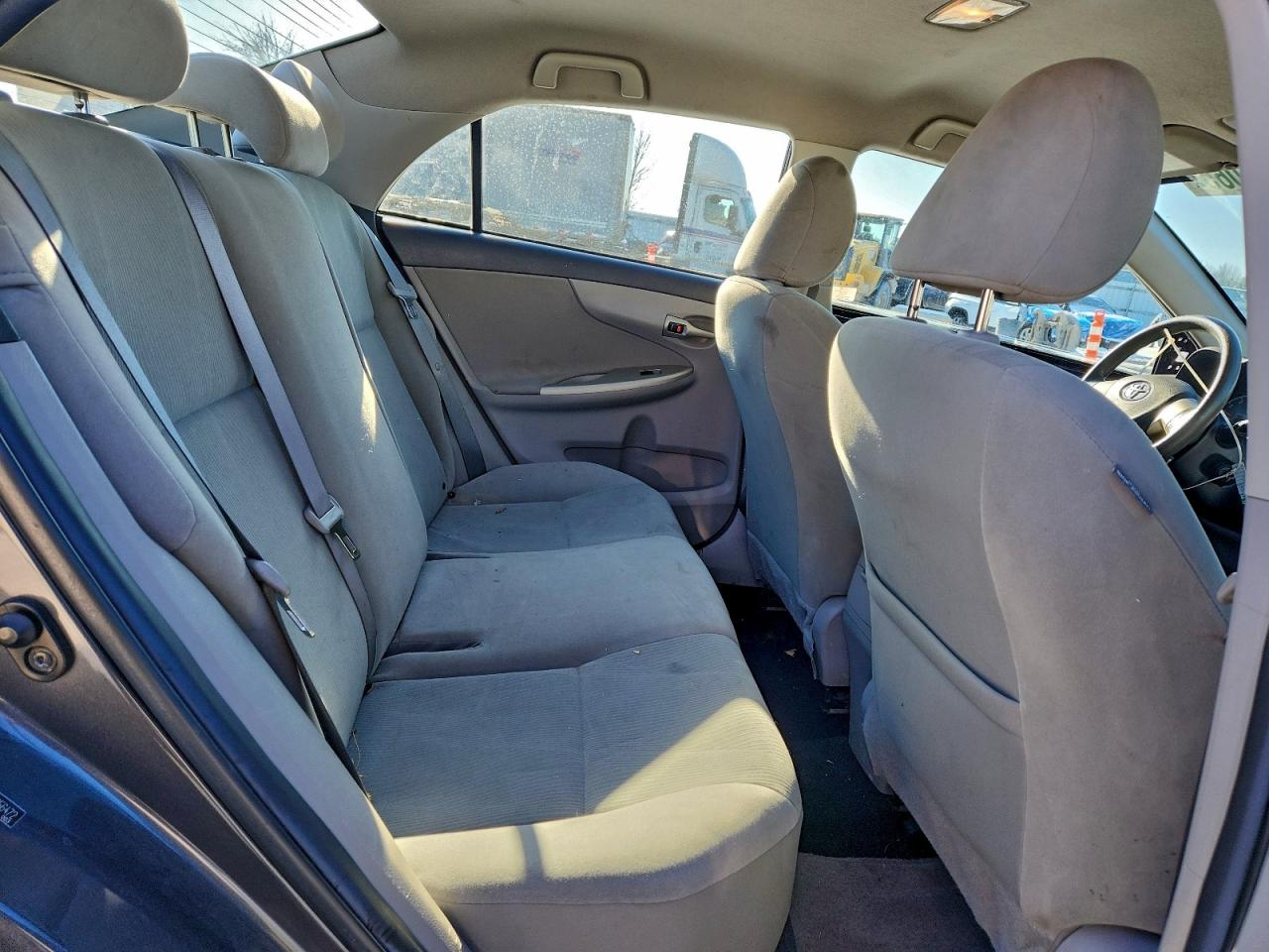 2011 TOYOTA COROLLA BASE photo 10