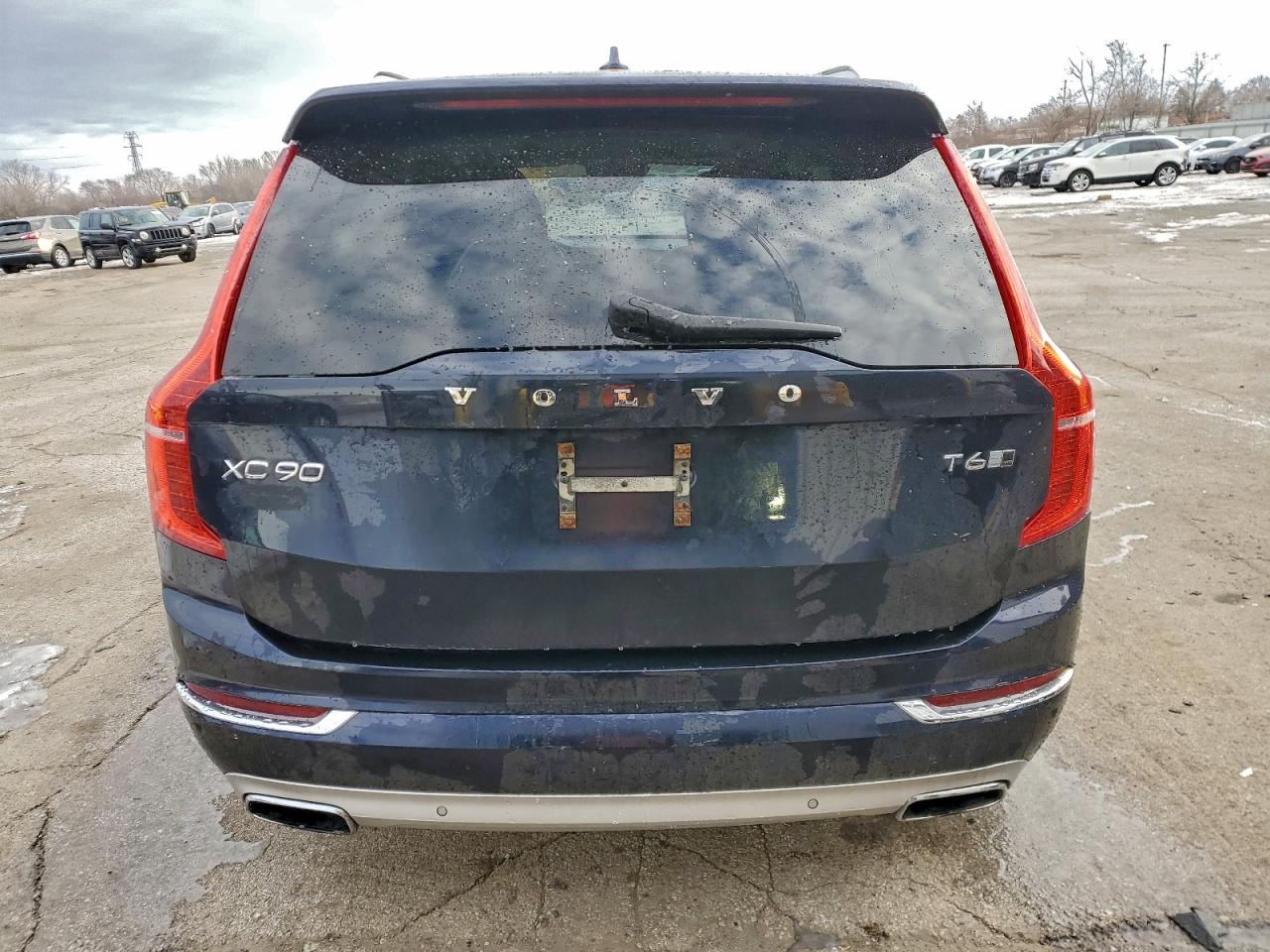 2017 VOLVO XC90 T6 photo 6