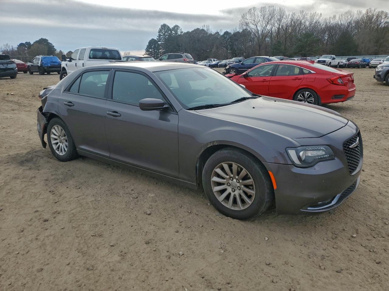 2015 CHRYSLER 300 S photo 4