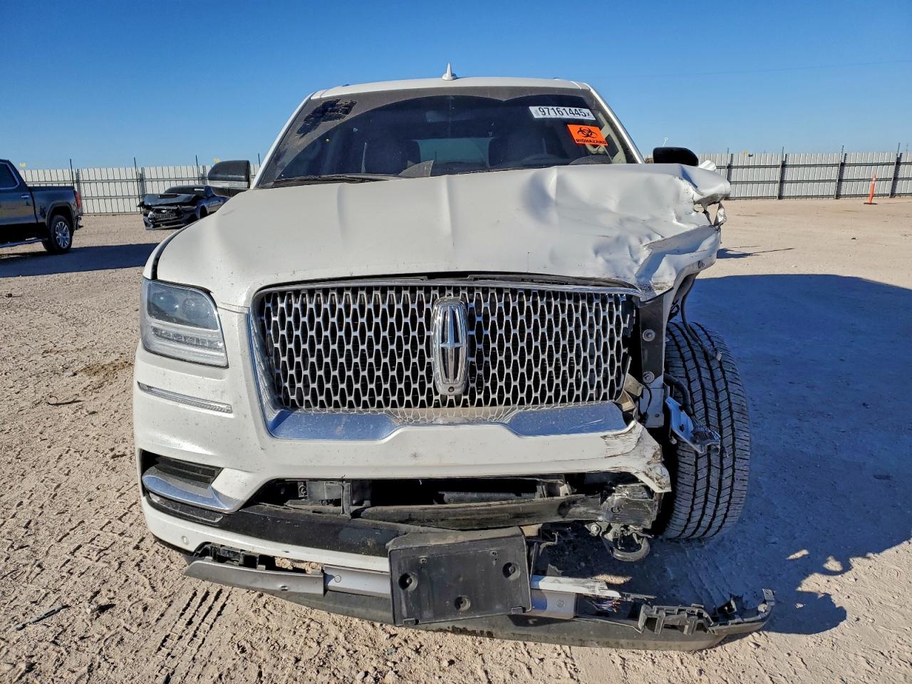 2020 LINCOLN NAVIGATOR L RESERVE photo 5