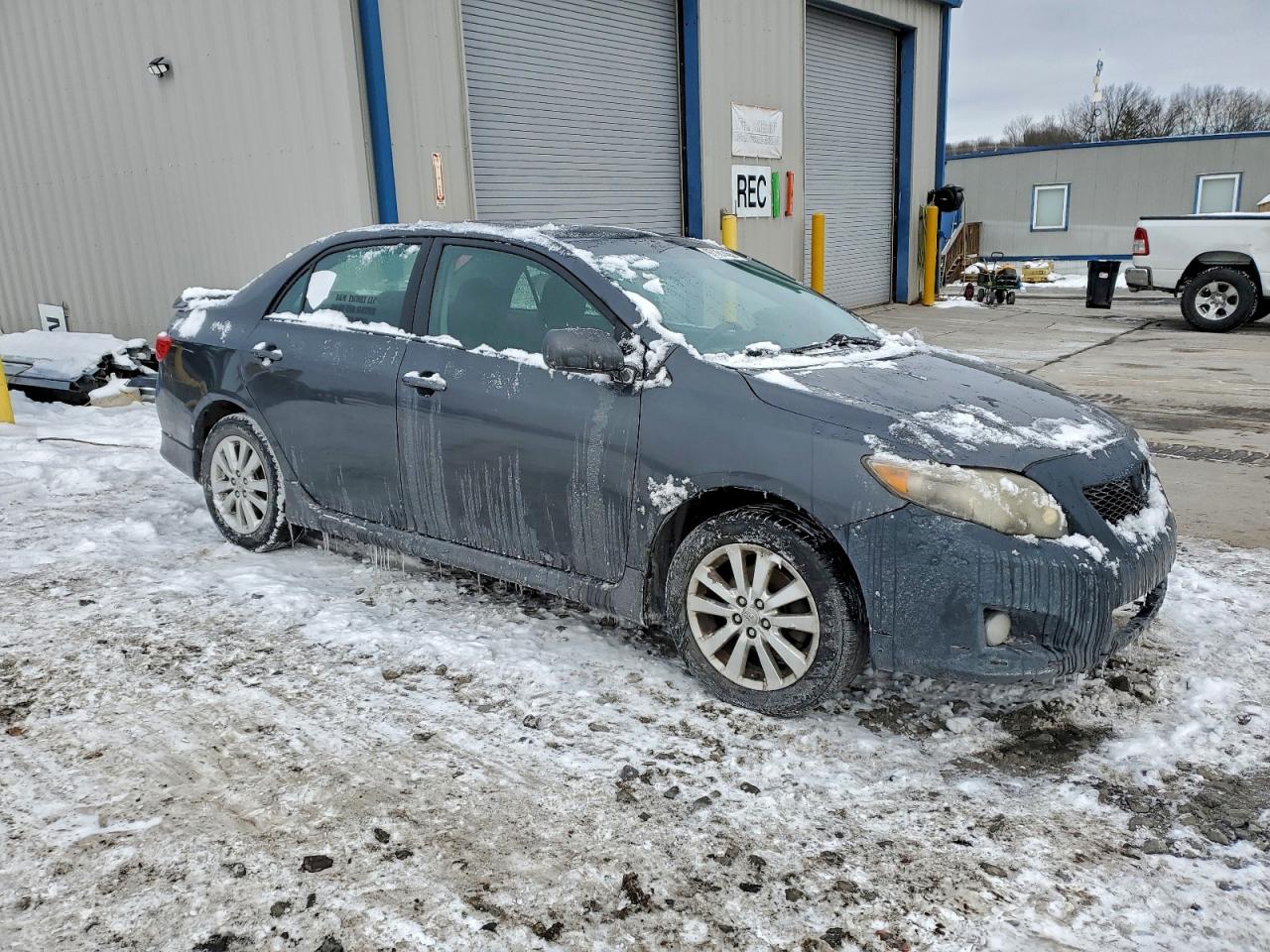2009 TOYOTA COROLLA BASE photo 4