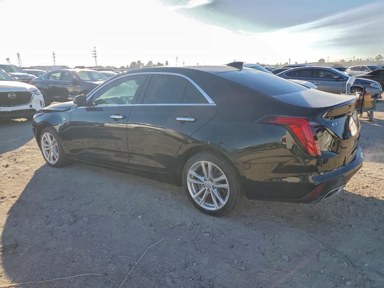 2025 CADILLAC CT4 LUXURY photo 2