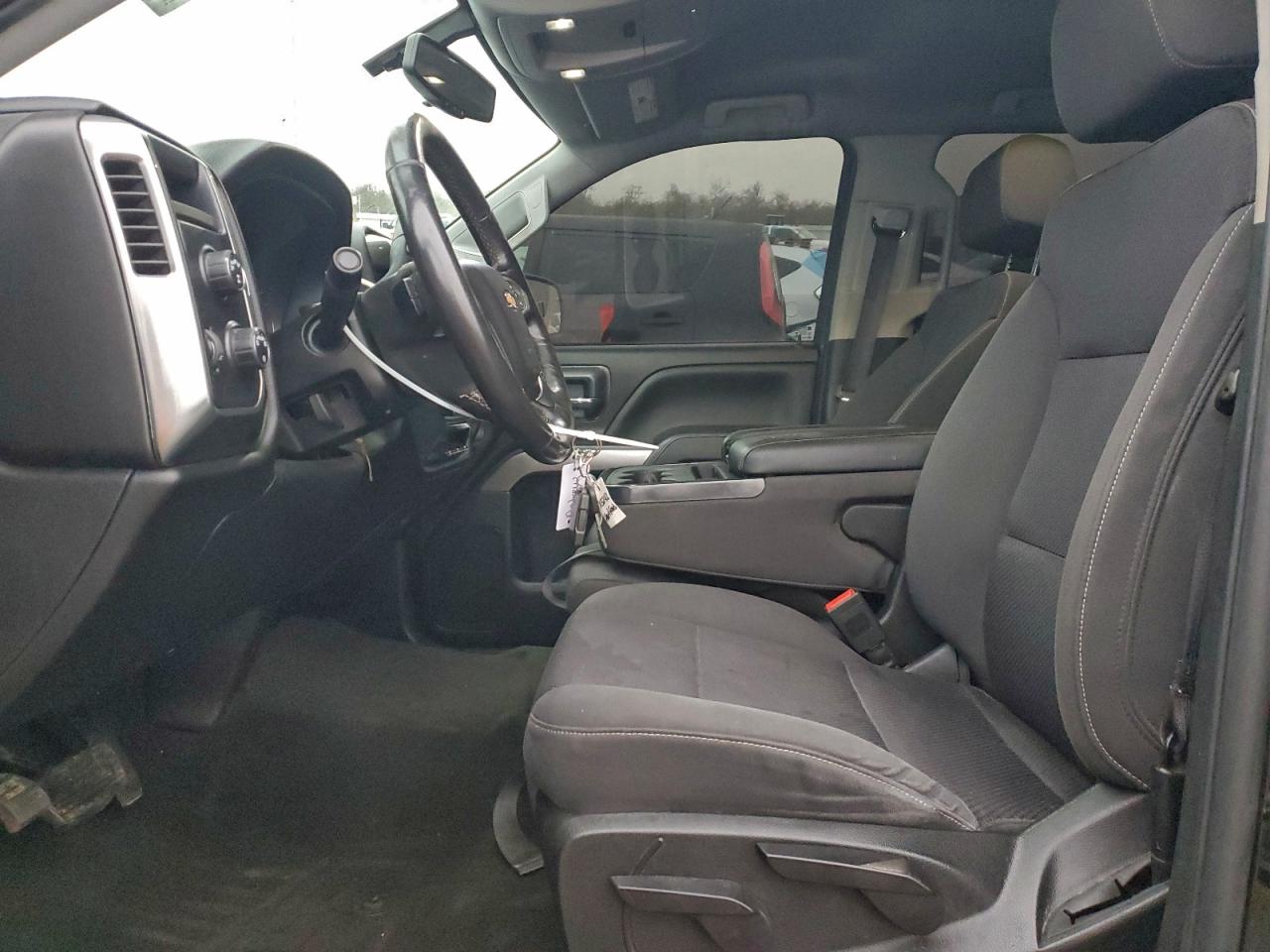 2018 CHEVROLET SILVERADO K1500 LT photo 7