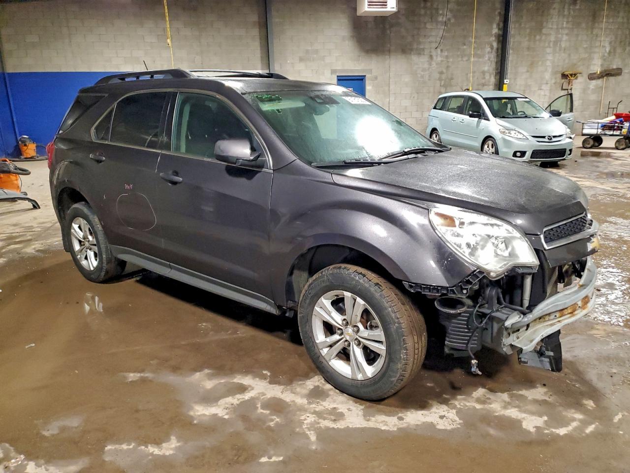 2014 CHEVROLET EQUINOX LT photo 4