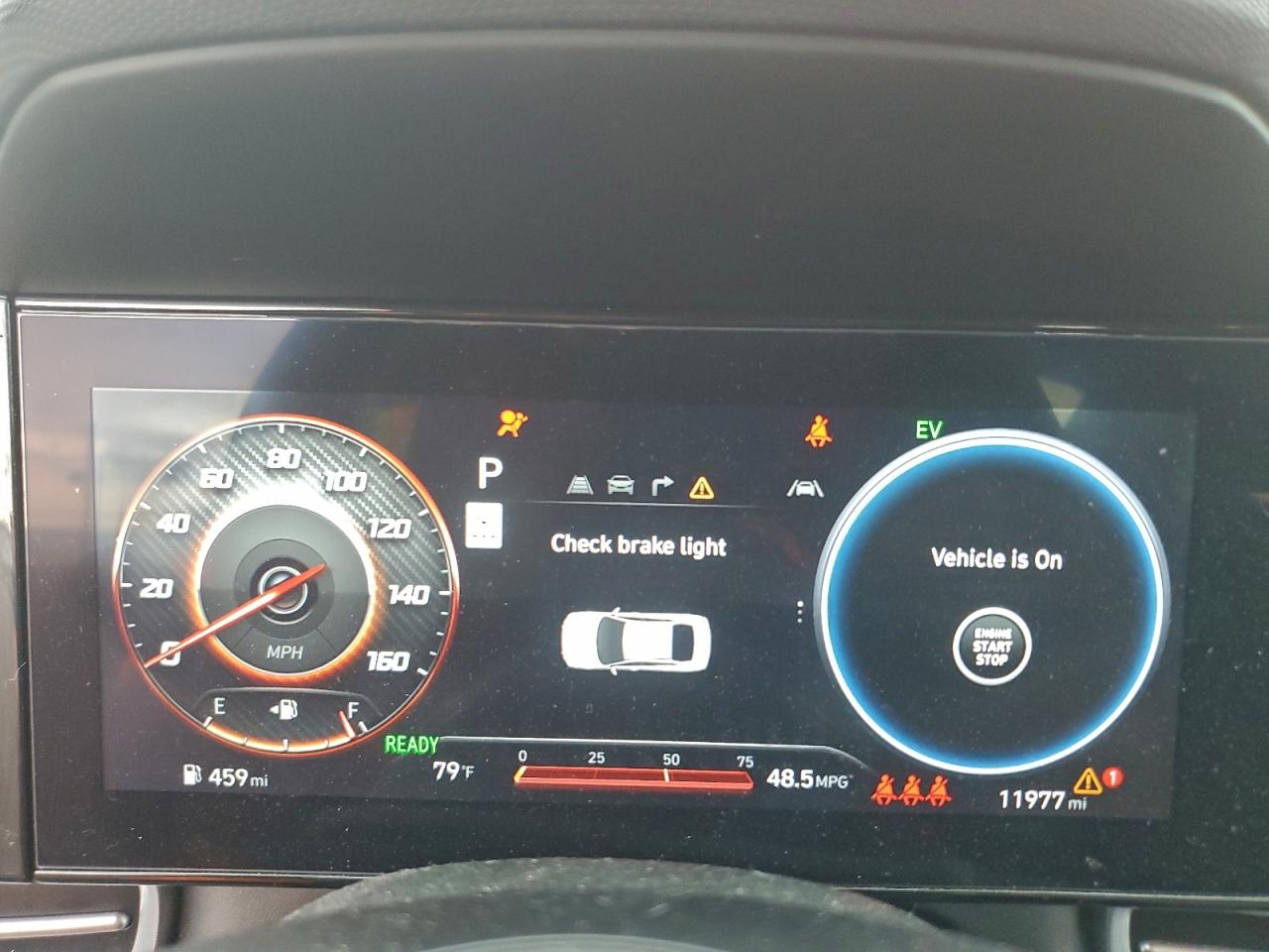 2024 HYUNDAI ELANTRA photo 9