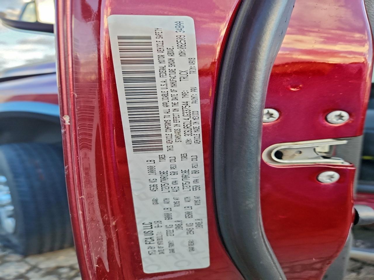 2018 RAM 2500 ST photo 12