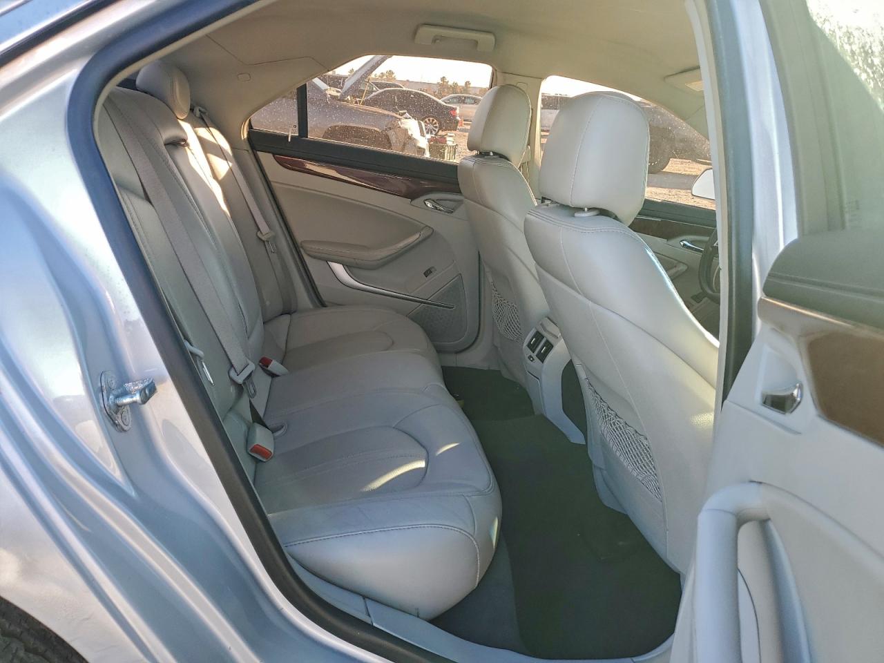 2011 CADILLAC CTS LUXURY COLLECTION photo 10