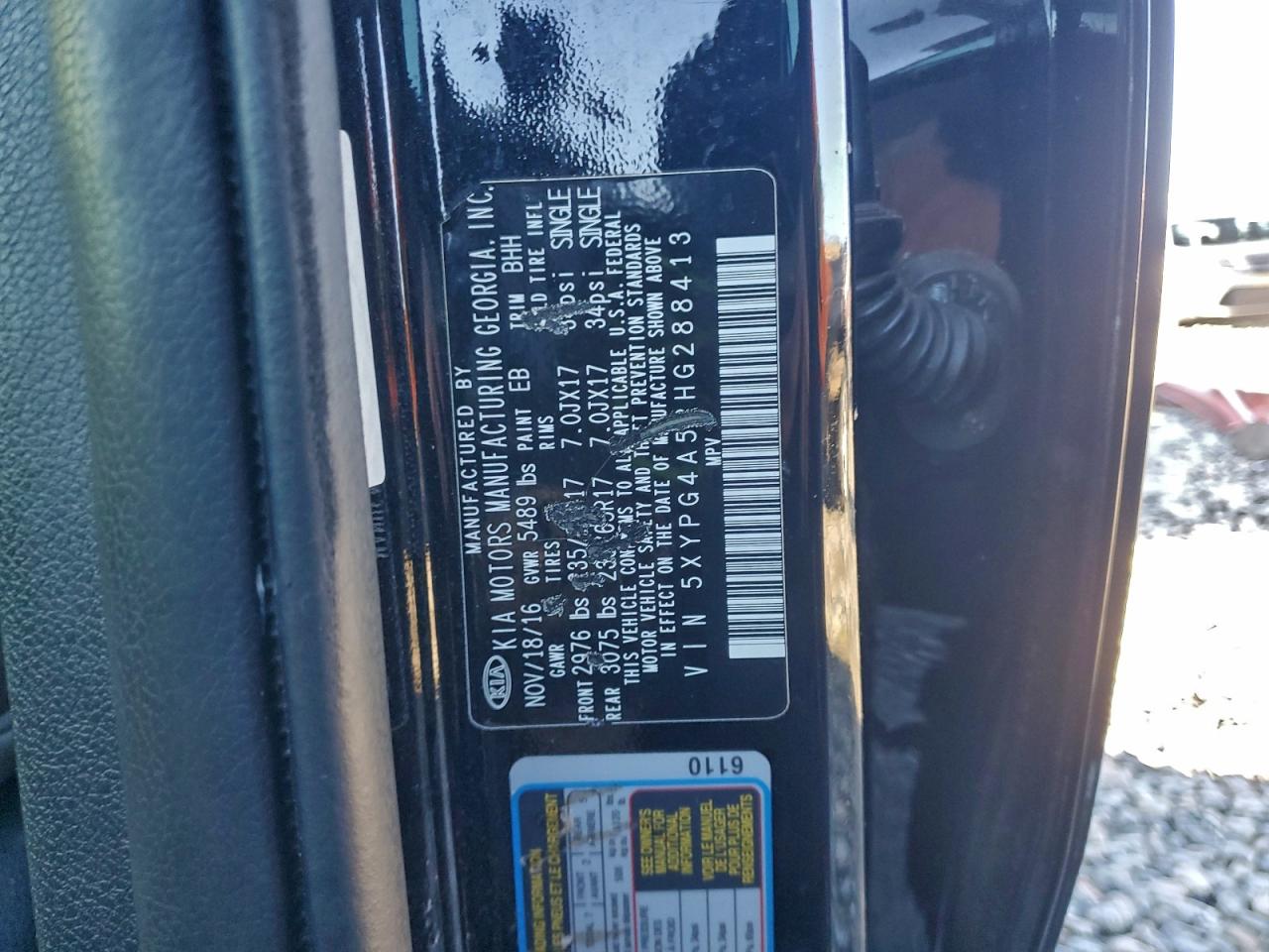 2017 KIA SORENTO LX photo 25