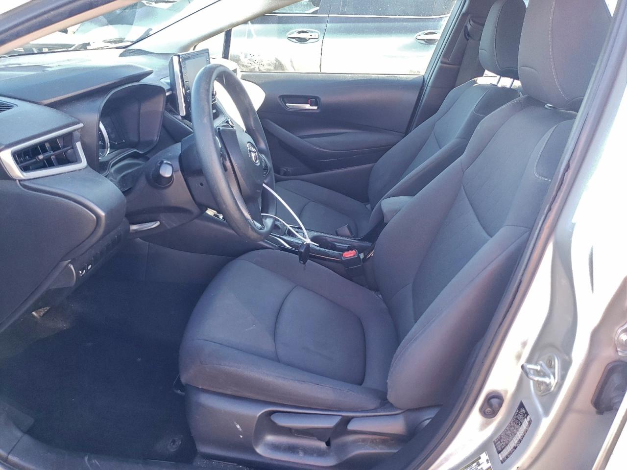 2020 TOYOTA COROLLA LE photo 7
