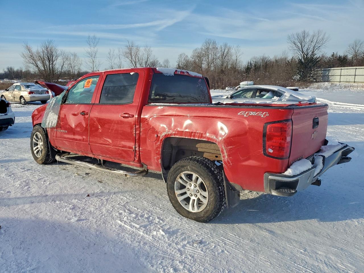 2017 CHEVROLET SILVERADO K1500 LT photo 2