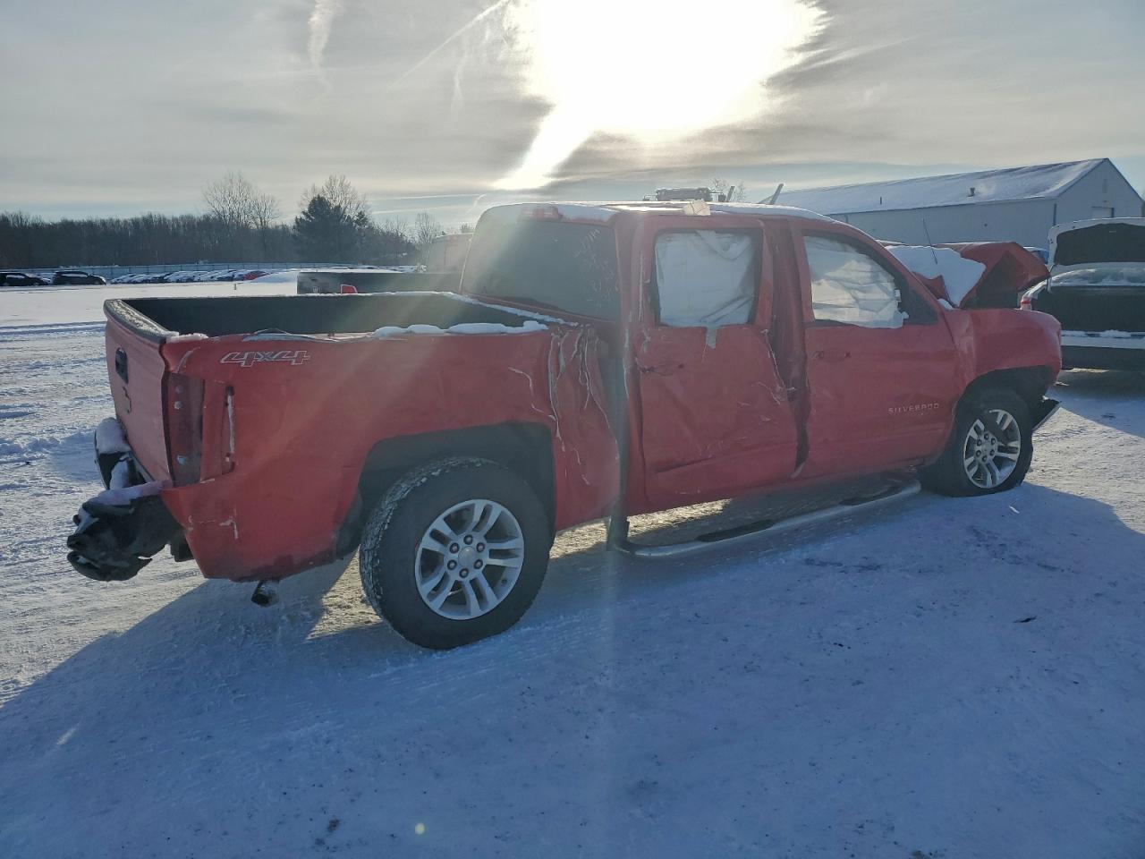 2017 CHEVROLET SILVERADO K1500 LT photo 3