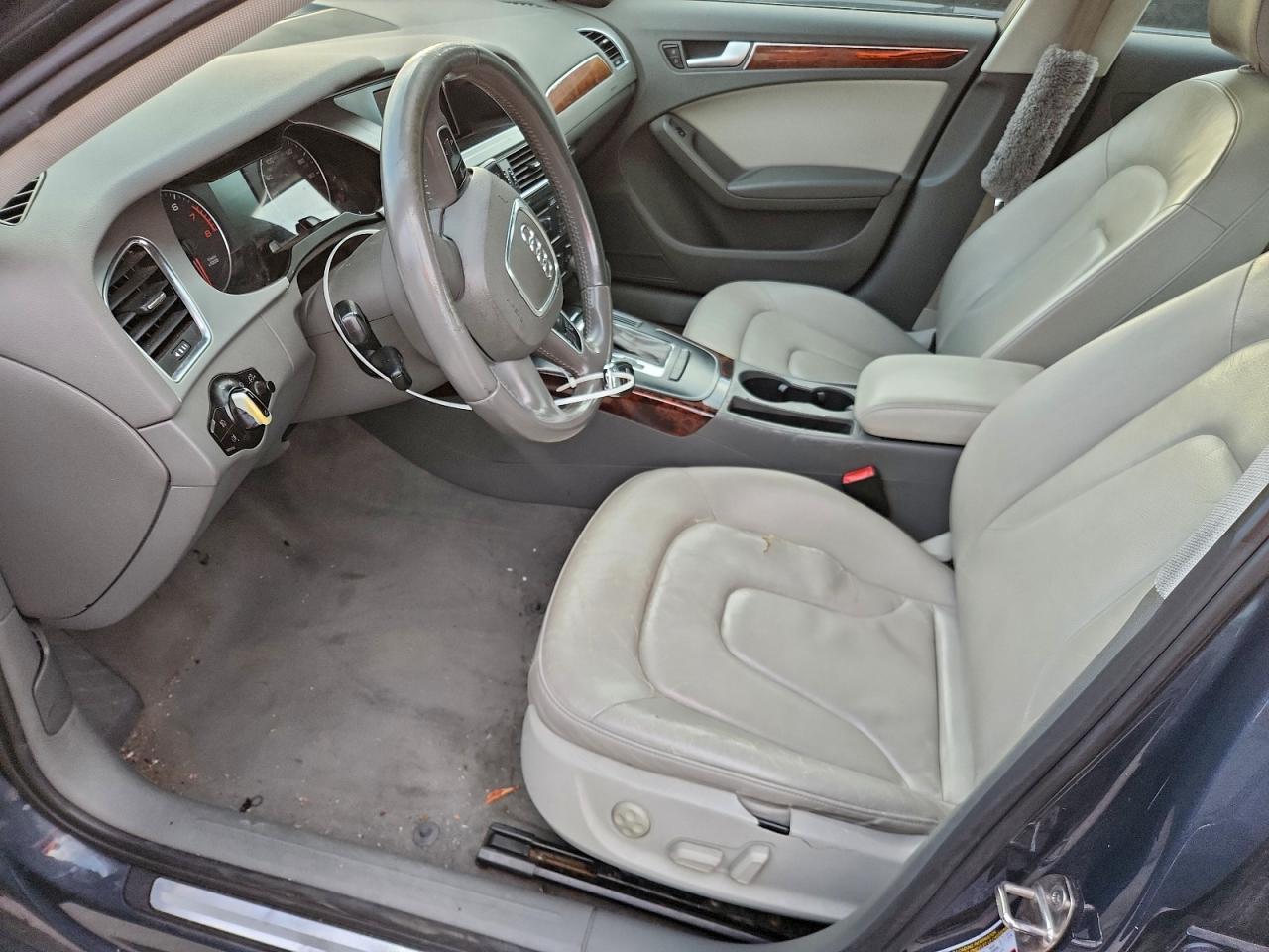 2010 AUDI A4 PREMIUM photo 7