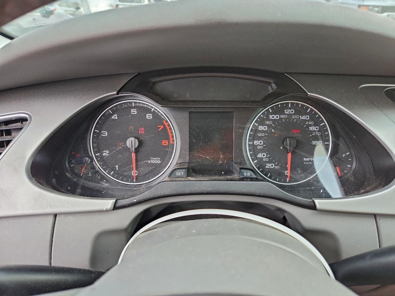 2010 AUDI A4 PREMIUM photo 9