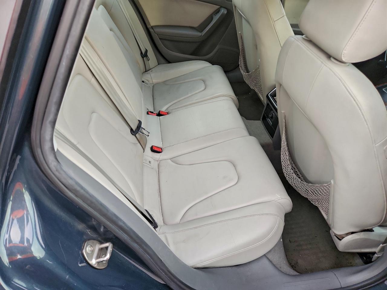 2010 AUDI A4 PREMIUM photo 10