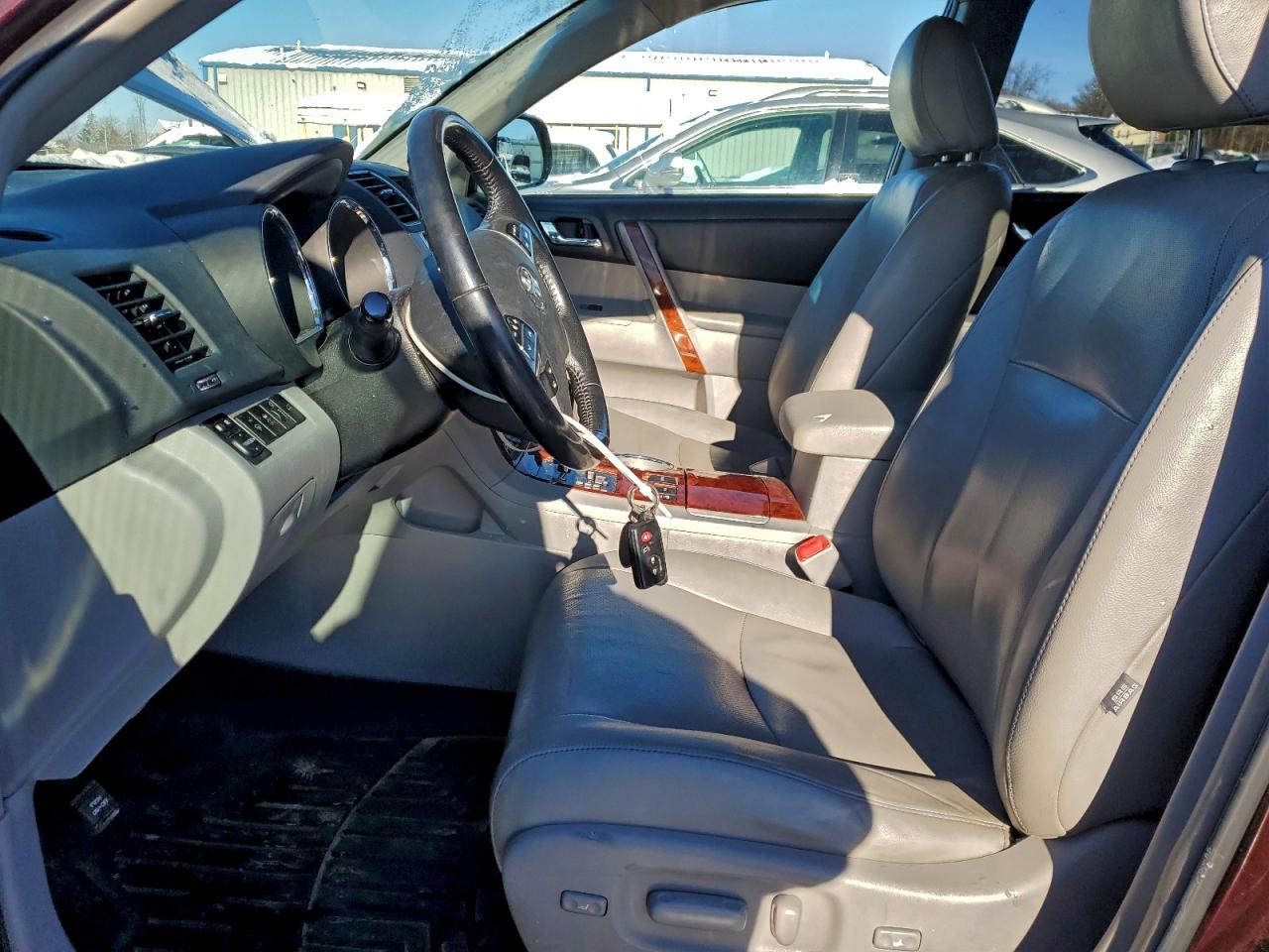 2013 TOYOTA HIGHLANDER LIMITED photo 7
