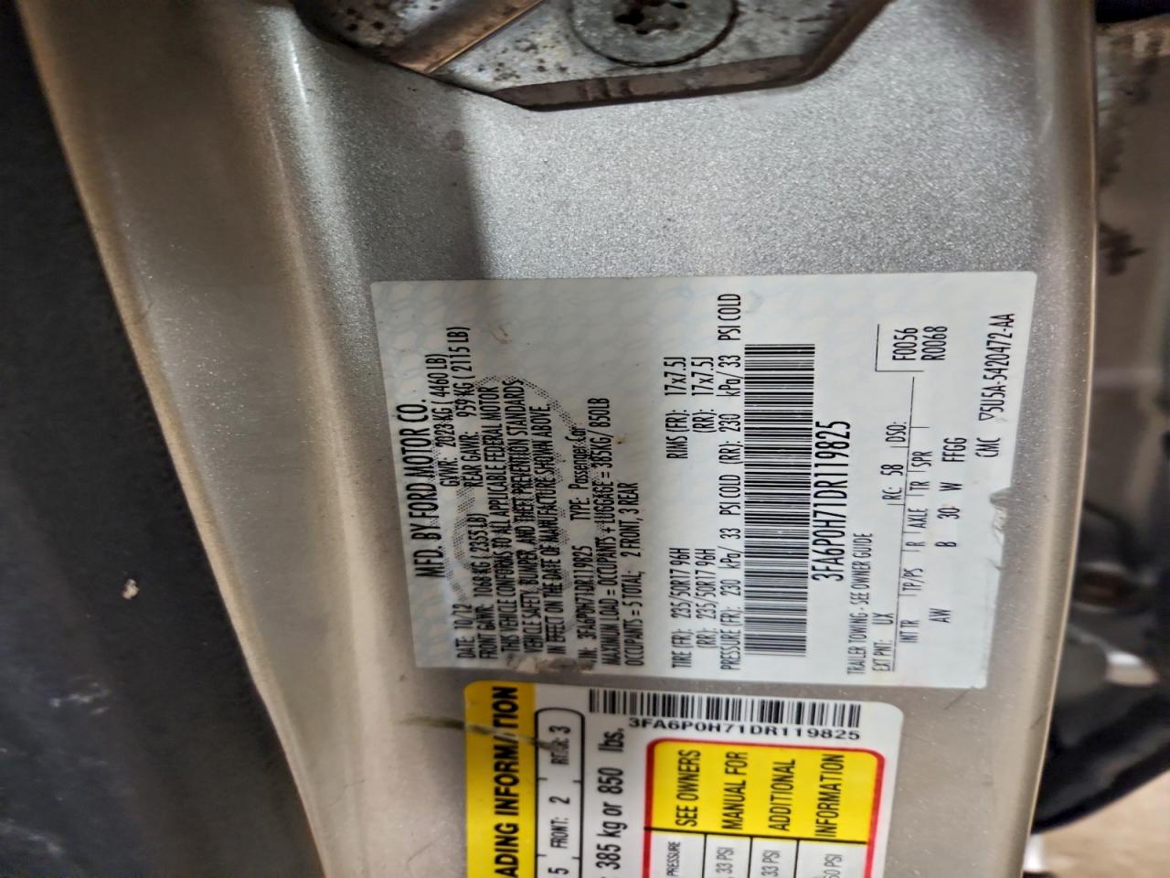 2013 FORD FUSION SE photo 12