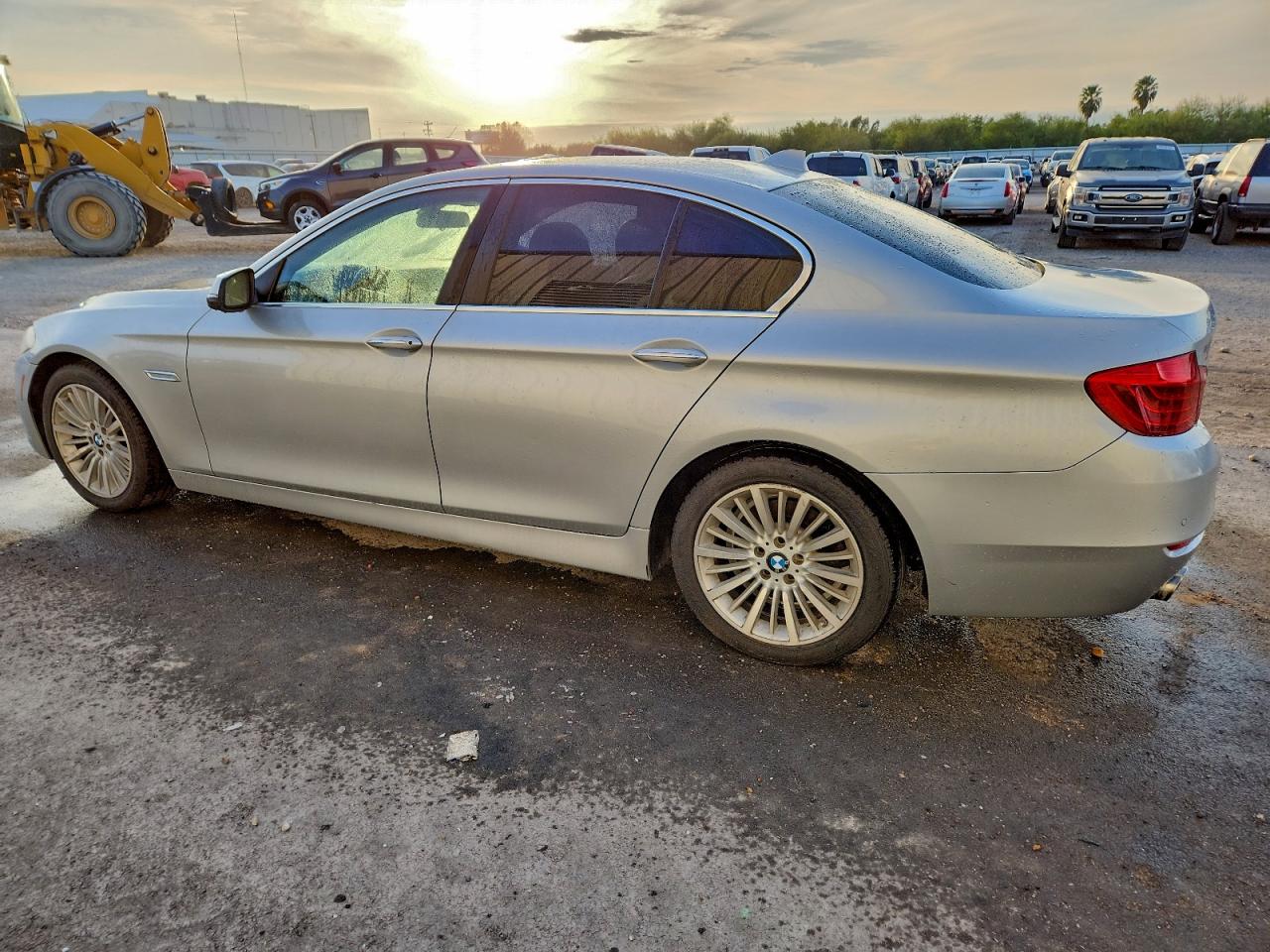 2014 BMW 528 I photo 2