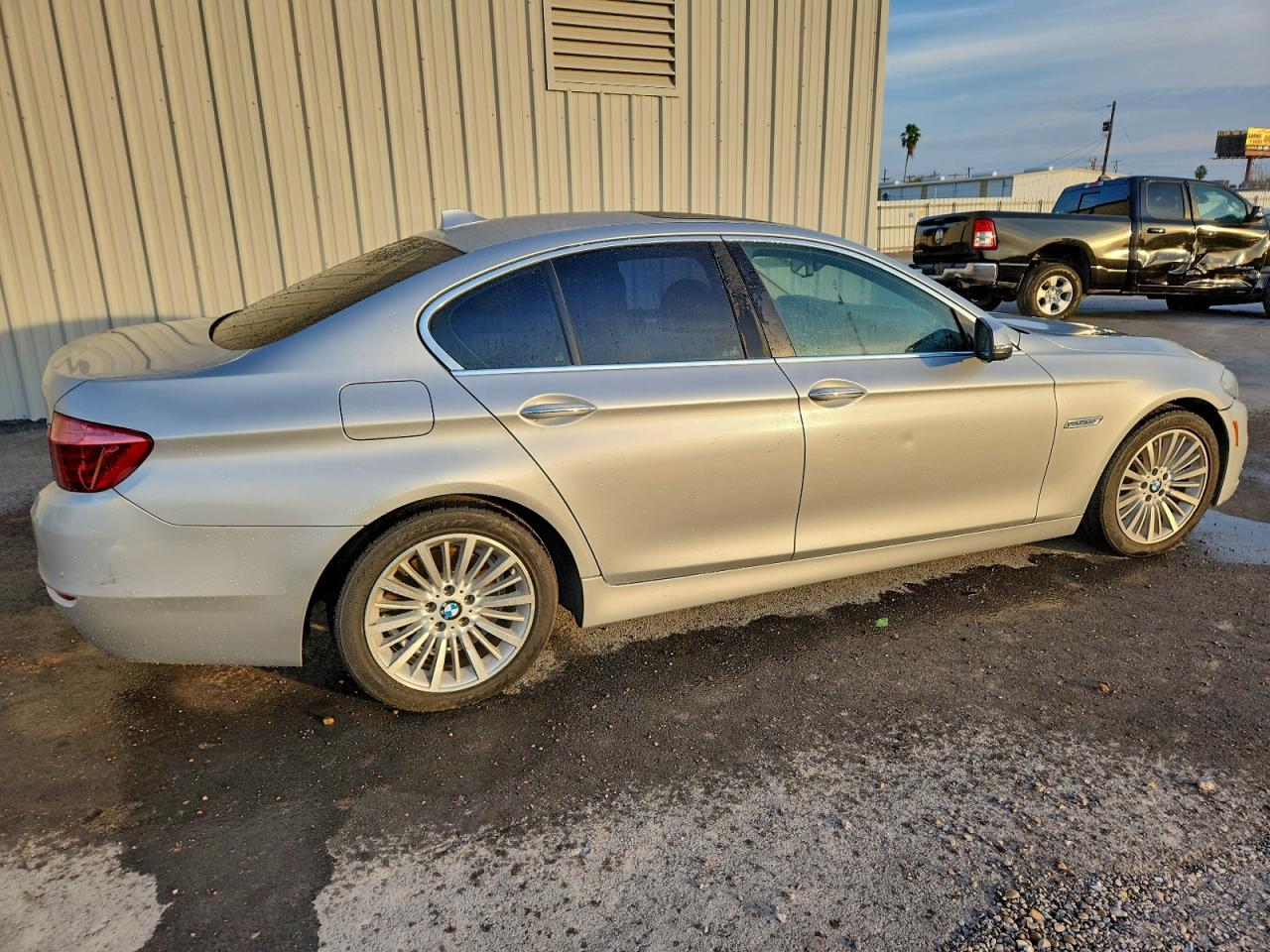 2014 BMW 528 I photo 3