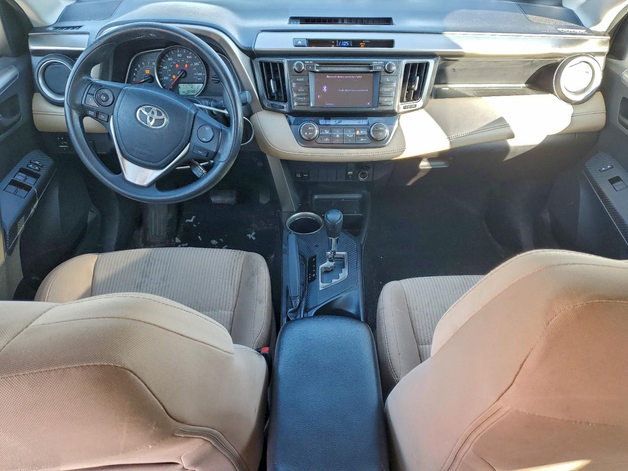 2013 TOYOTA RAV4 XLE photo 8