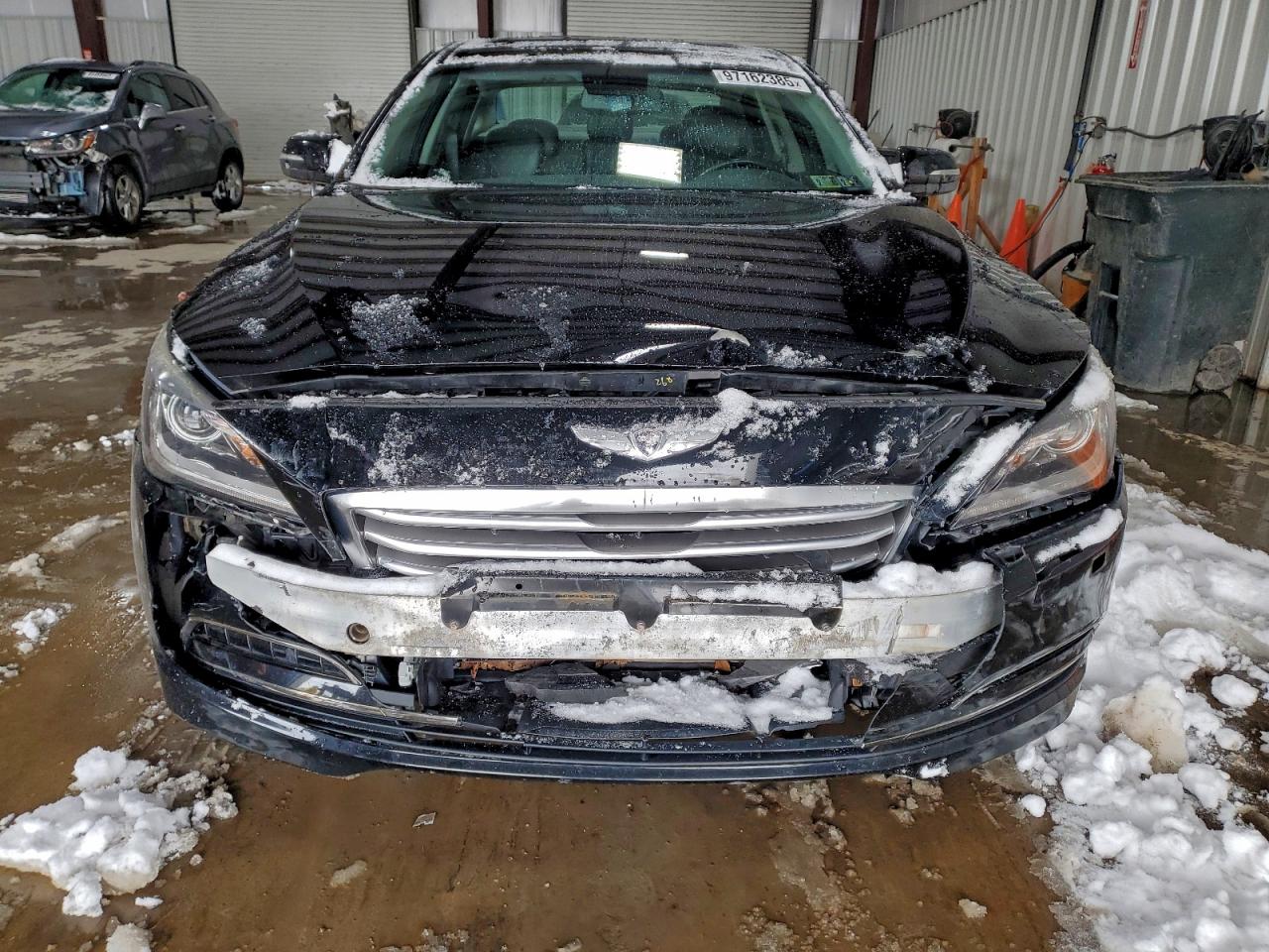 2015 HYUNDAI GENESIS 3.8L photo 5