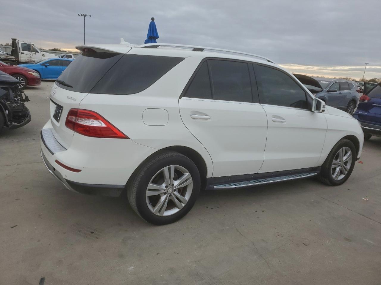 2015 MERCEDES-BENZ ML 250 BLUETEC photo 7