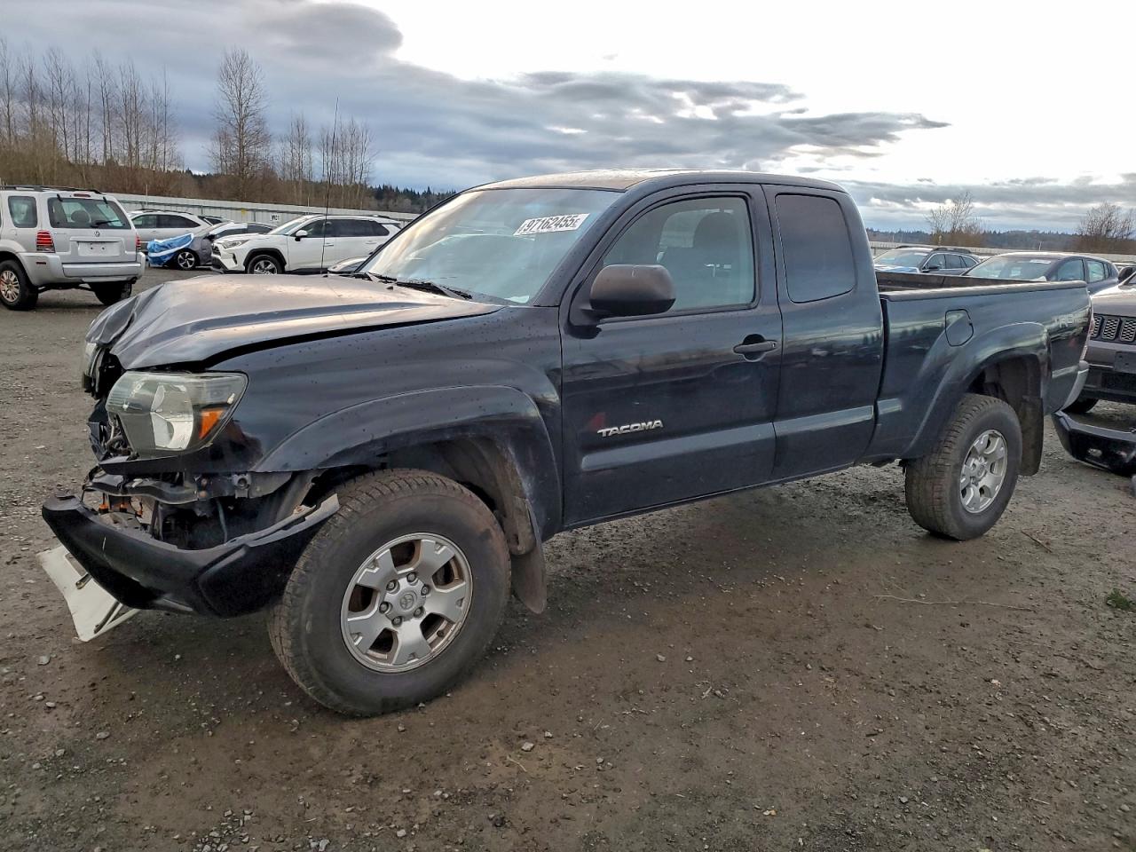 2013 TOYOTA TACOMA