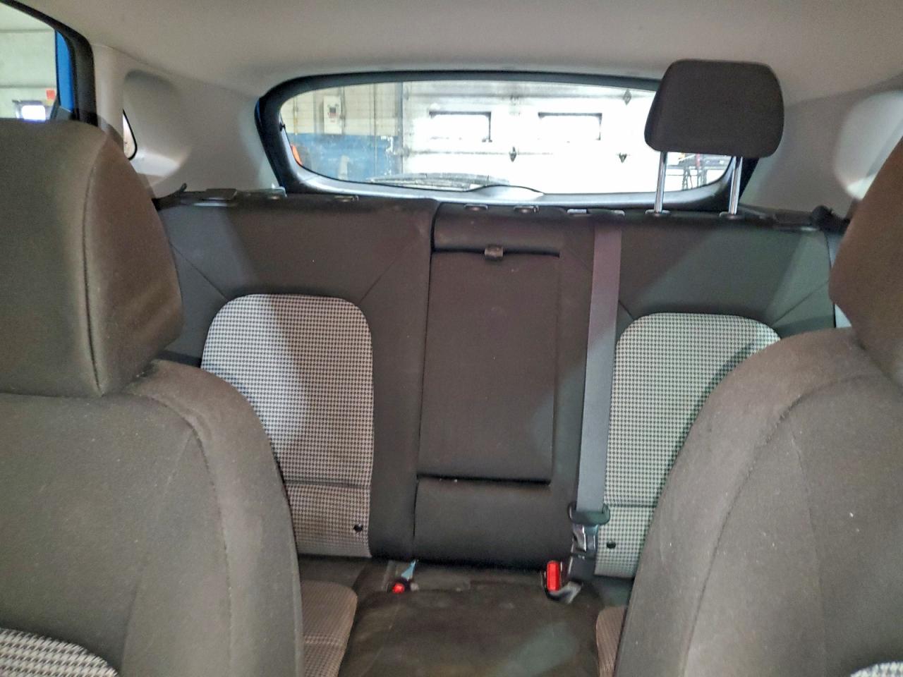 2020 HYUNDAI KONA SE photo 10