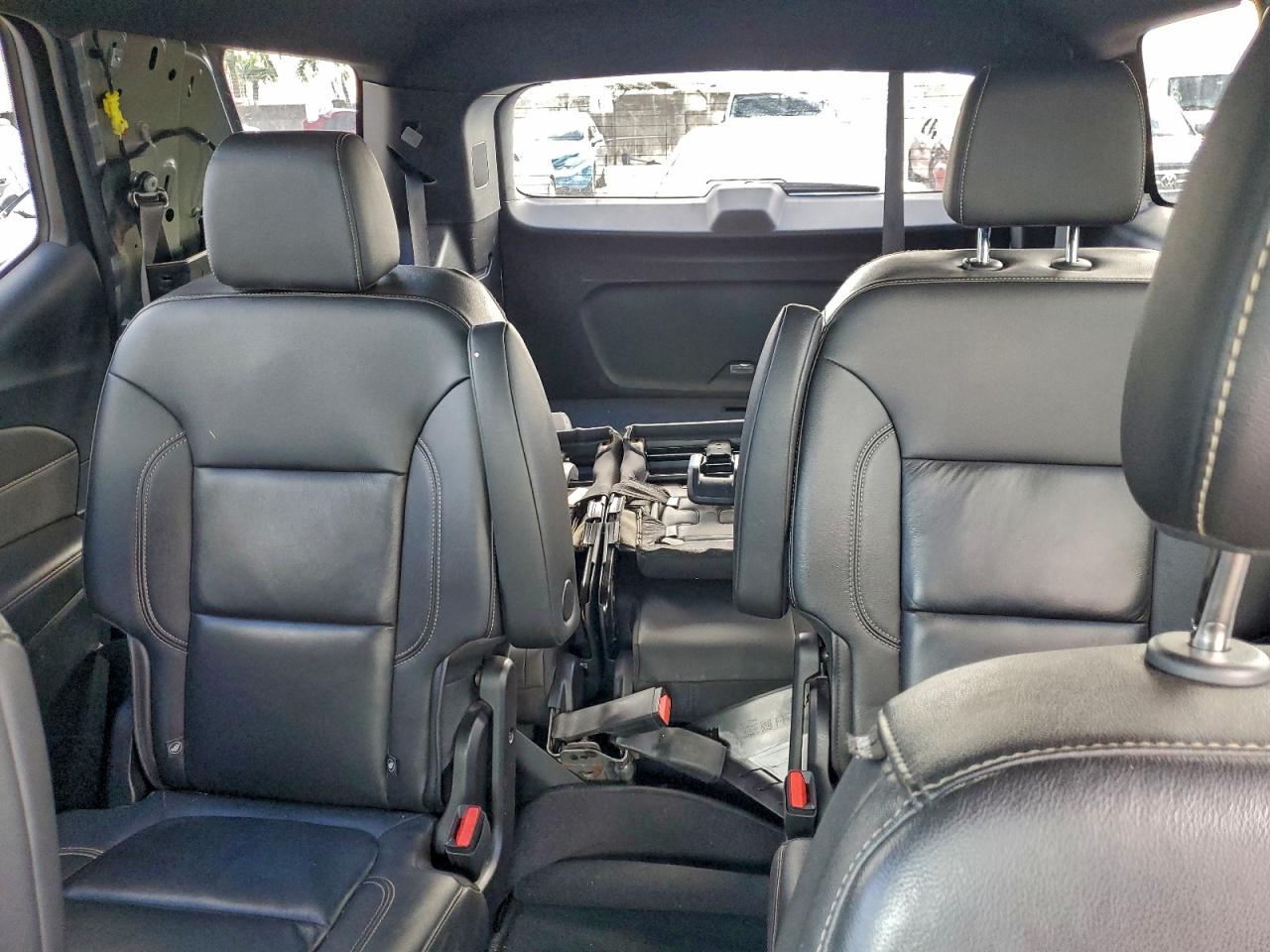 2023 CHEVROLET TRAVERSE LT photo 10