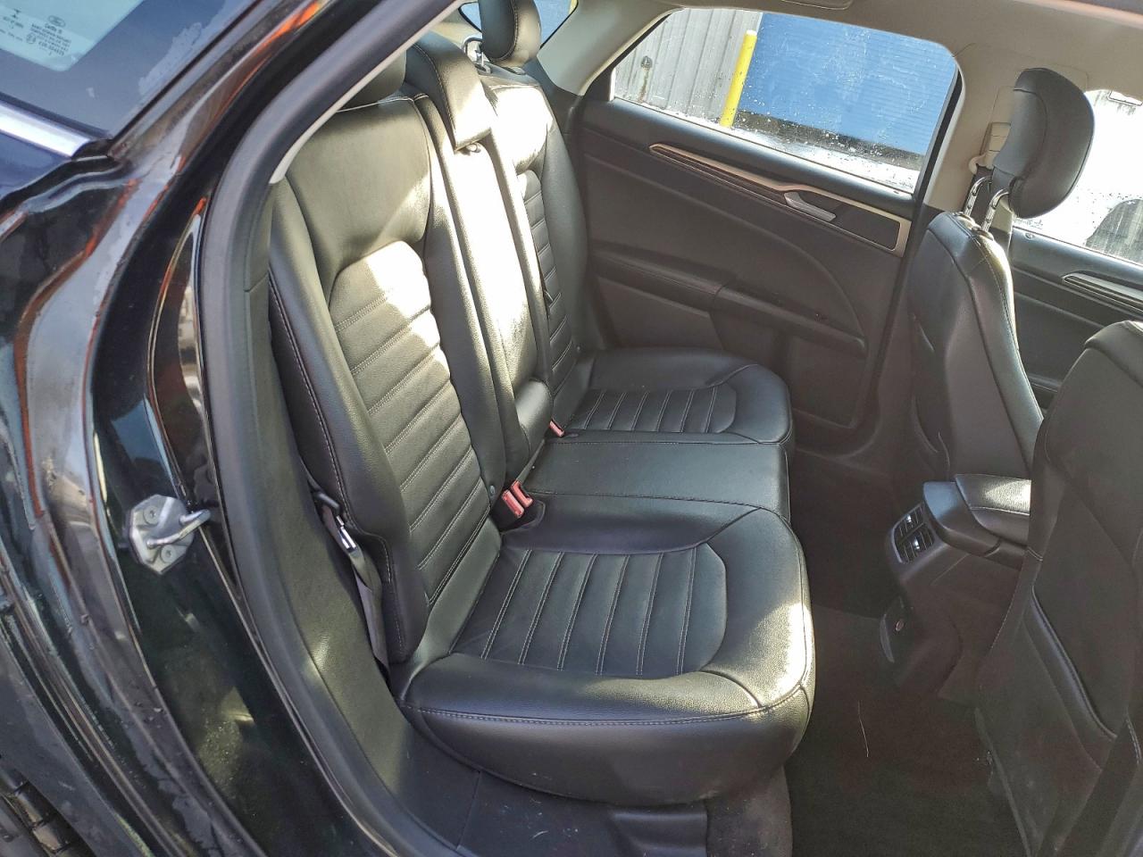 2013 FORD FUSION SE photo 10